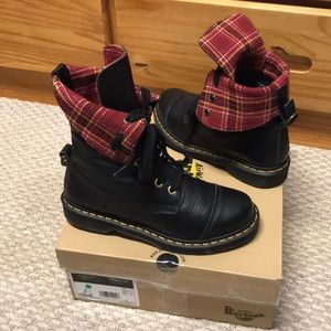 Dr Martens Aimilita Aunt Sally w/box. EUC!